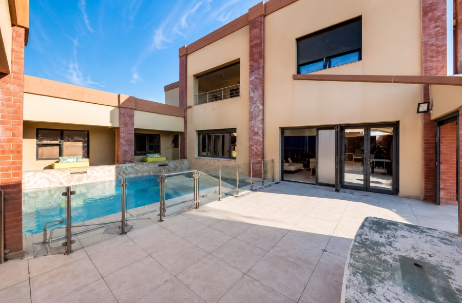 4 Bedroom Property for Sale in Glenvista Gauteng