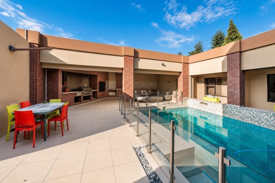 4 Bedroom Property for Sale in Glenvista Gauteng