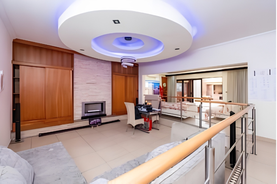 4 Bedroom Property for Sale in Glenvista Gauteng