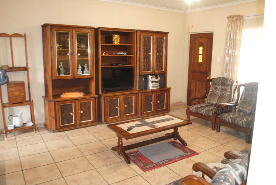 3 Bedroom Property for Sale in Kookrus Gauteng