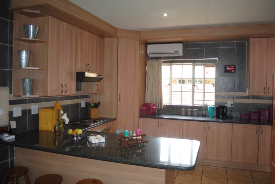 3 Bedroom Property for Sale in Kookrus Gauteng