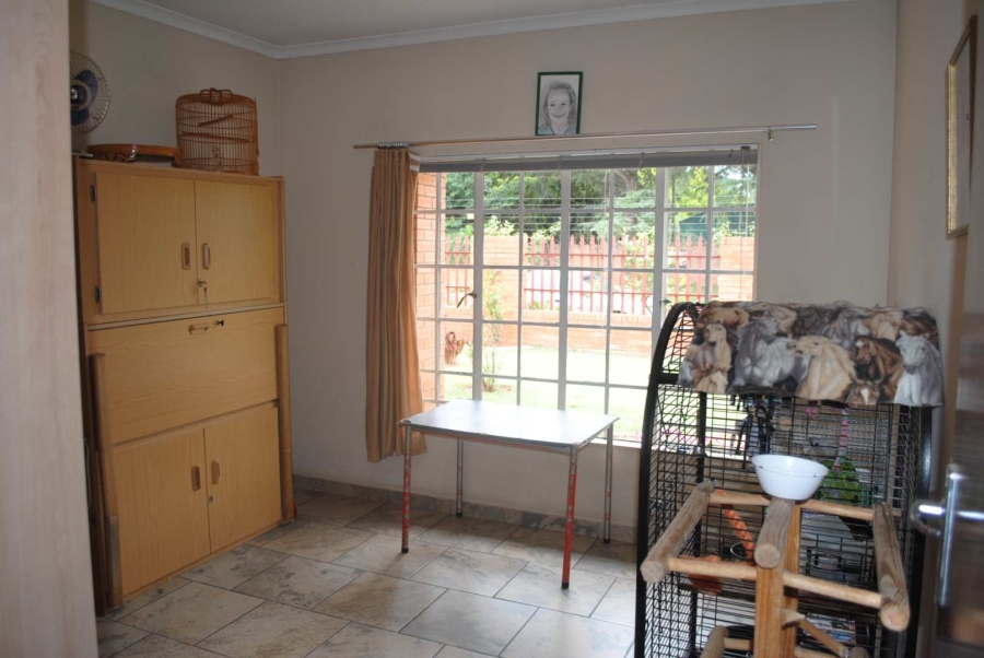 3 Bedroom Property for Sale in Kookrus Gauteng