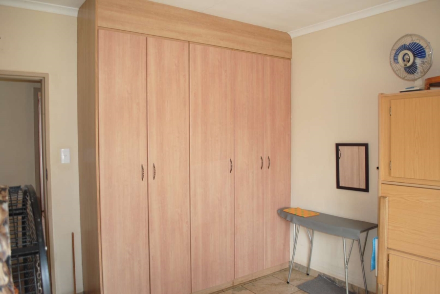 3 Bedroom Property for Sale in Kookrus Gauteng