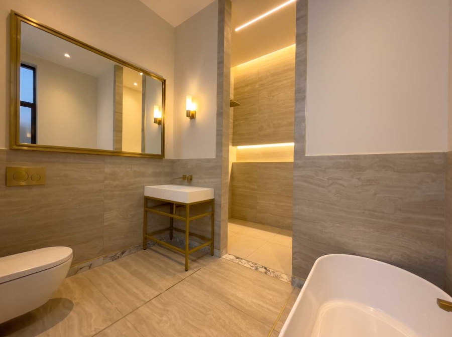 6 Bedroom Property for Sale in Steyn City Gauteng