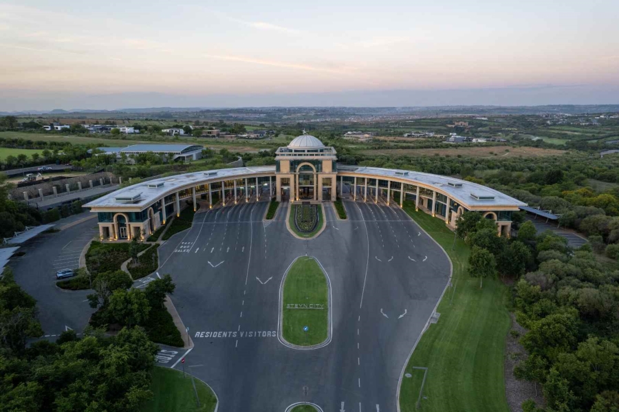 6 Bedroom Property for Sale in Steyn City Gauteng