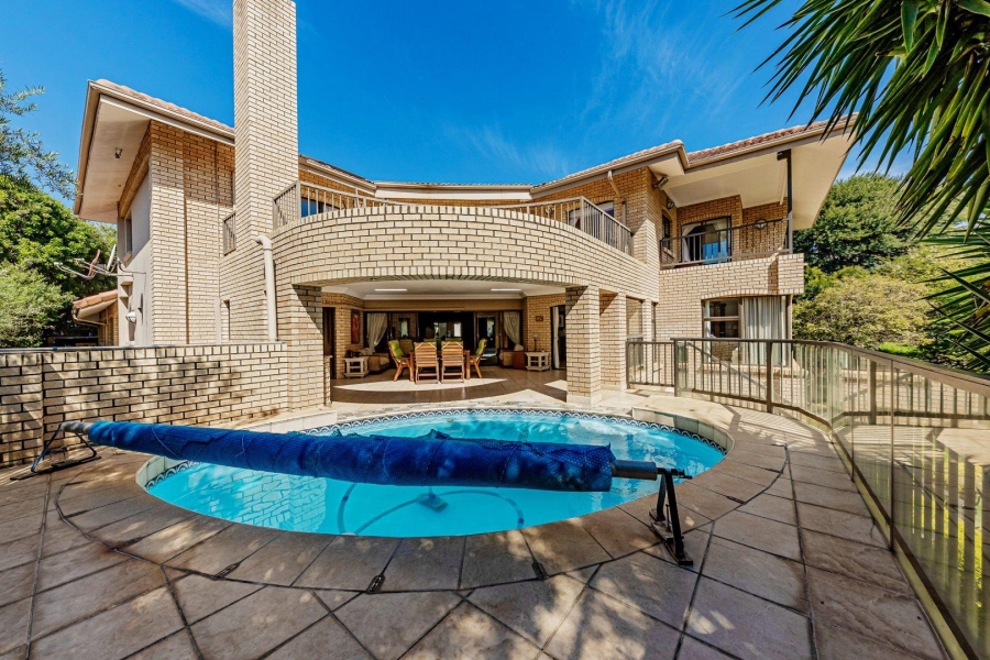 5 Bedroom Property for Sale in Featherbrooke Estate Gauteng