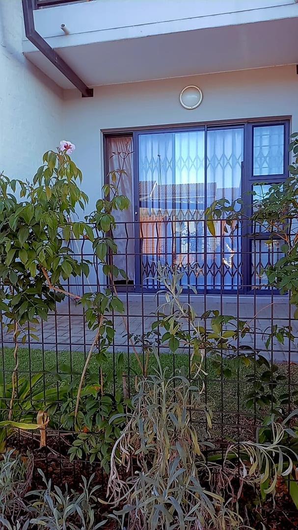 0 Bedroom Property for Sale in Vorna Valley Gauteng