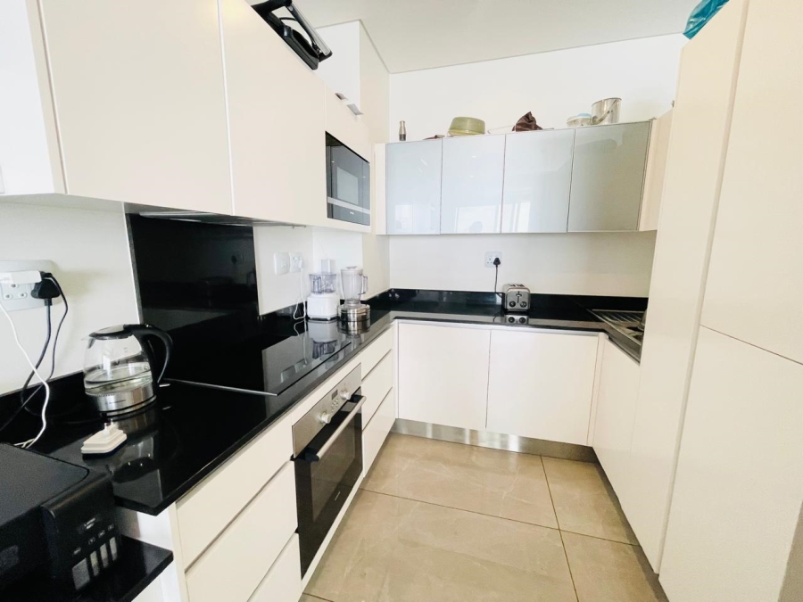 To Let 1 Bedroom Property for Rent in Sandown Gauteng