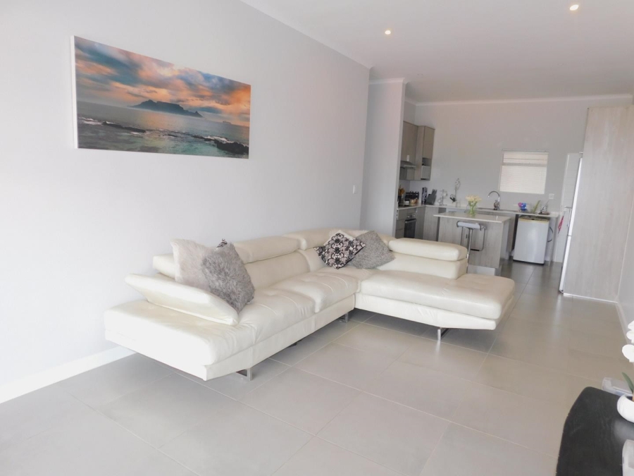 To Let 2 Bedroom Property for Rent in Morningside Gauteng