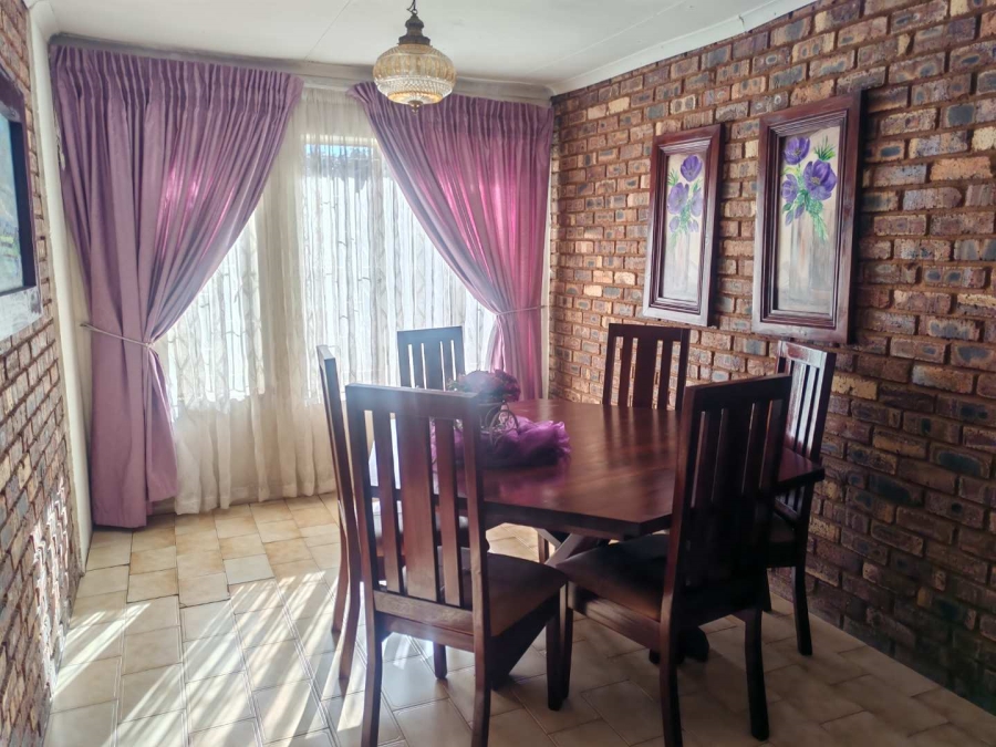 3 Bedroom Property for Sale in The Reeds Gauteng