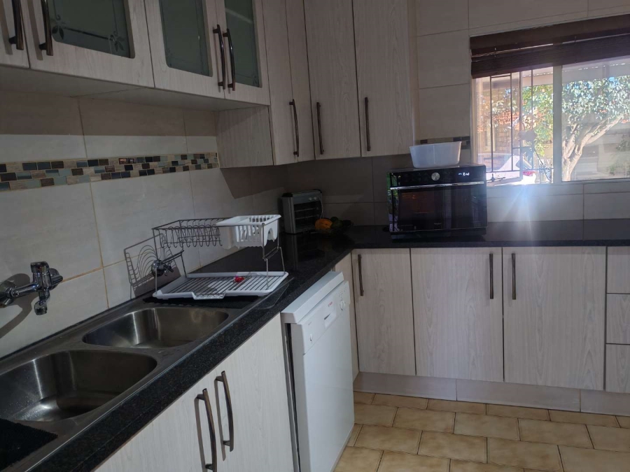 3 Bedroom Property for Sale in The Reeds Gauteng