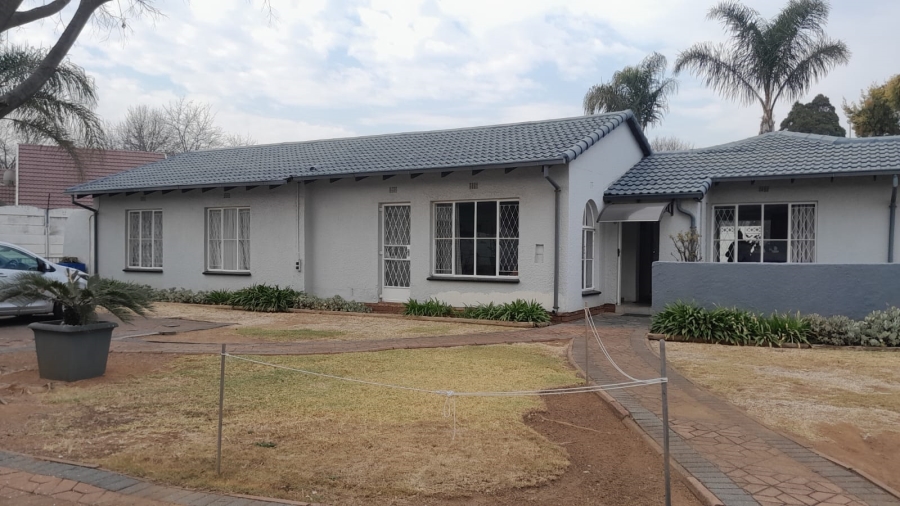 3 Bedroom Property for Sale in Van Riebeeck Park Gauteng