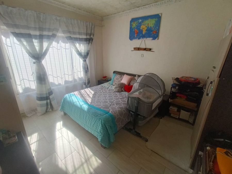 5 Bedroom Property for Sale in The Reeds Gauteng
