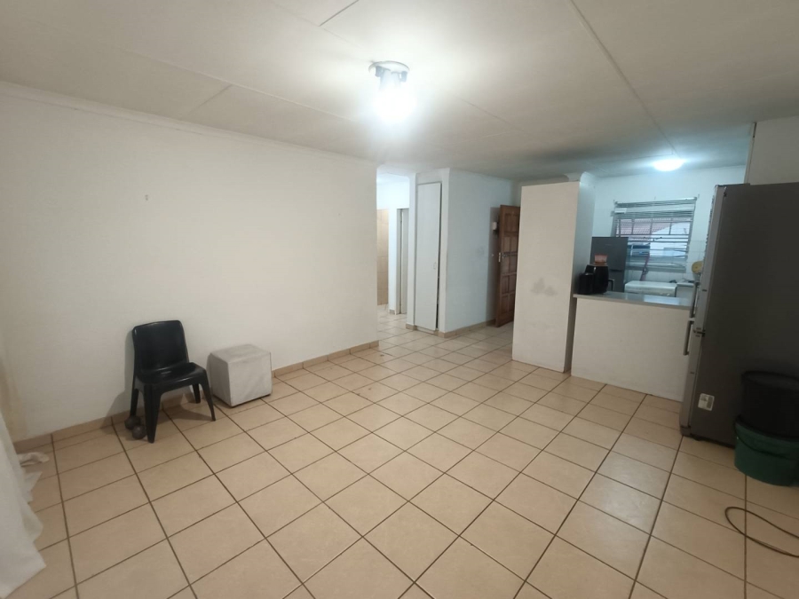 3 Bedroom Property for Sale in Die Hoewes Gauteng