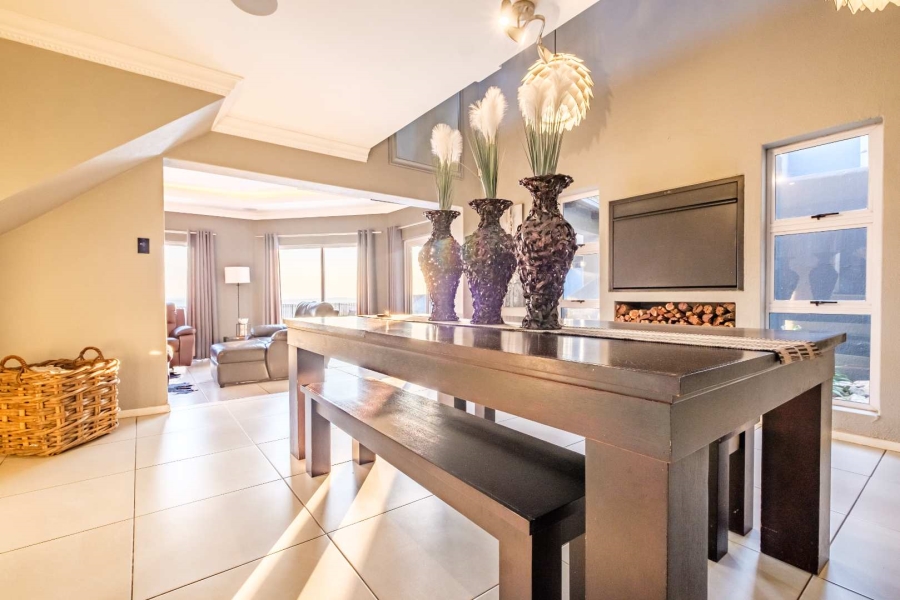 5 Bedroom Property for Sale in Glenvista Gauteng