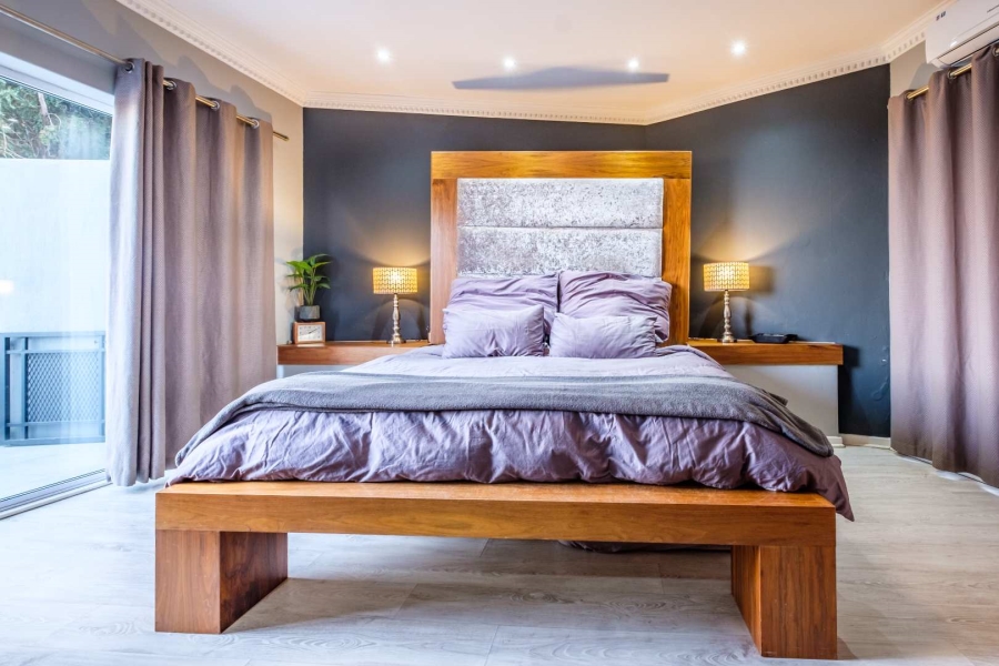 5 Bedroom Property for Sale in Glenvista Gauteng