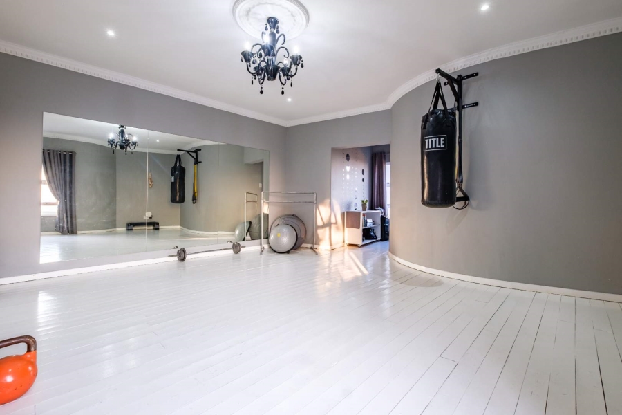 5 Bedroom Property for Sale in Glenvista Gauteng