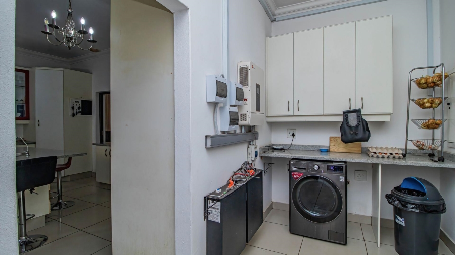 5 Bedroom Property for Sale in La Como Lifestyle Estate Gauteng