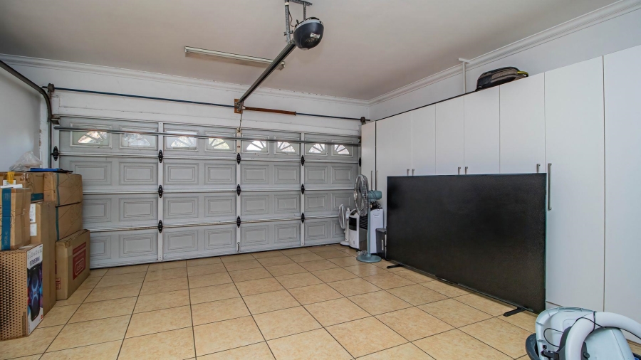 5 Bedroom Property for Sale in La Como Lifestyle Estate Gauteng