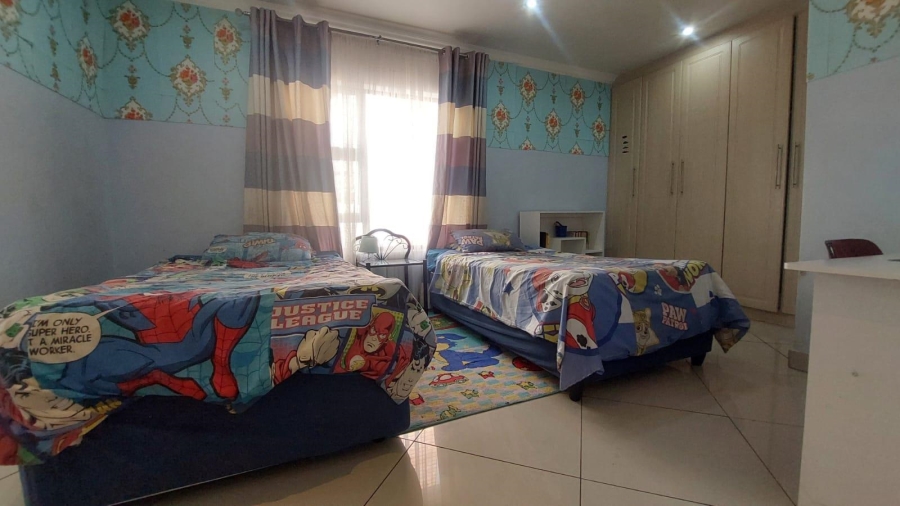 4 Bedroom Property for Sale in South Crest Gauteng