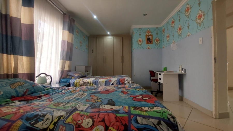 4 Bedroom Property for Sale in South Crest Gauteng