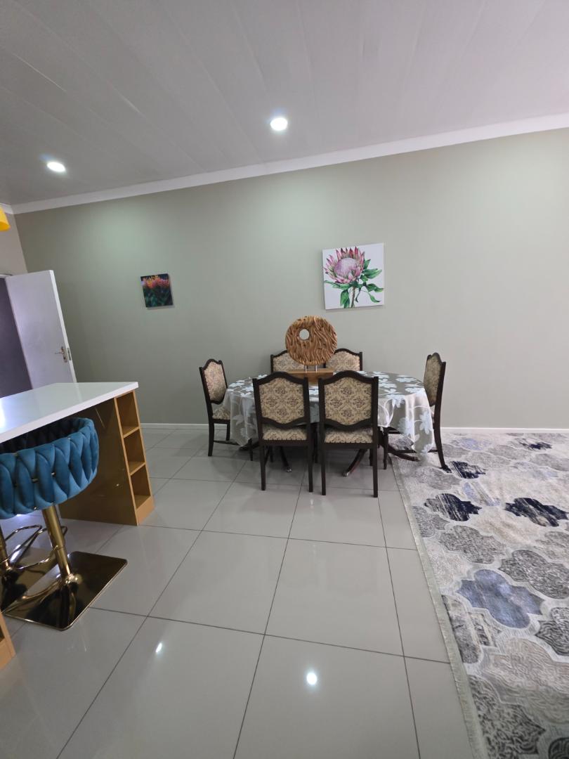 To Let 2 Bedroom Property for Rent in Morningside Manor Gauteng