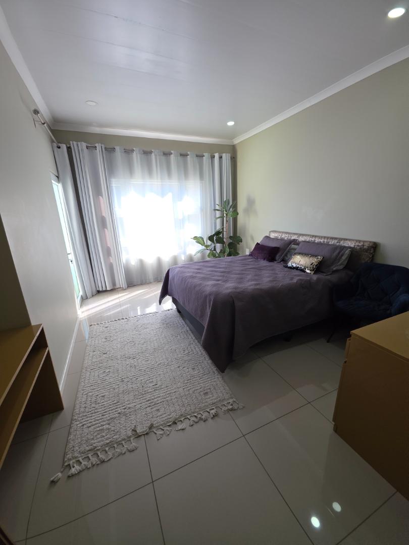 To Let 2 Bedroom Property for Rent in Morningside Manor Gauteng