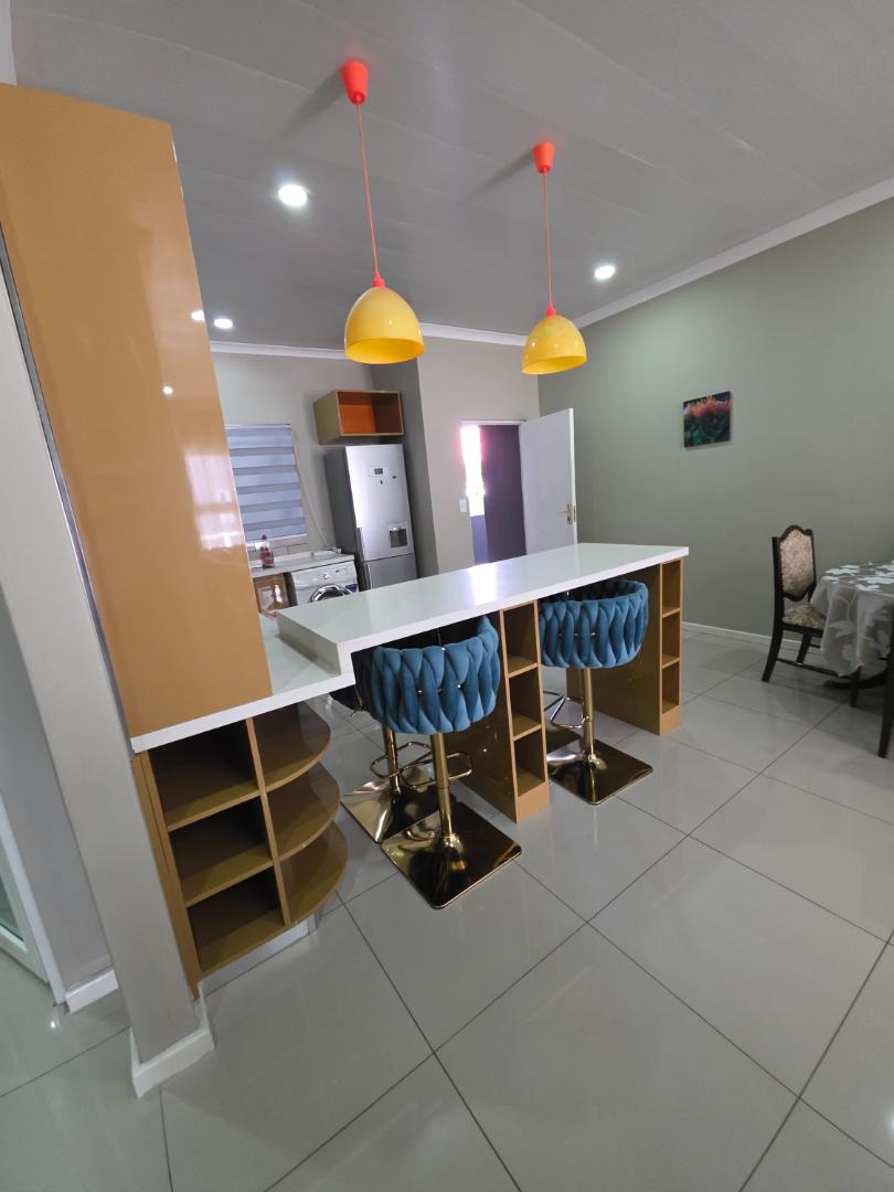 To Let 2 Bedroom Property for Rent in Morningside Manor Gauteng