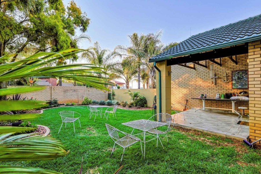 3 Bedroom Property for Sale in Moreleta Park Gauteng