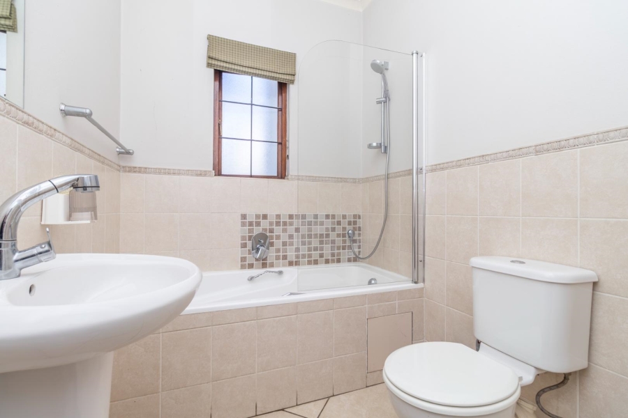 2 Bedroom Property for Sale in Edenburg Gauteng