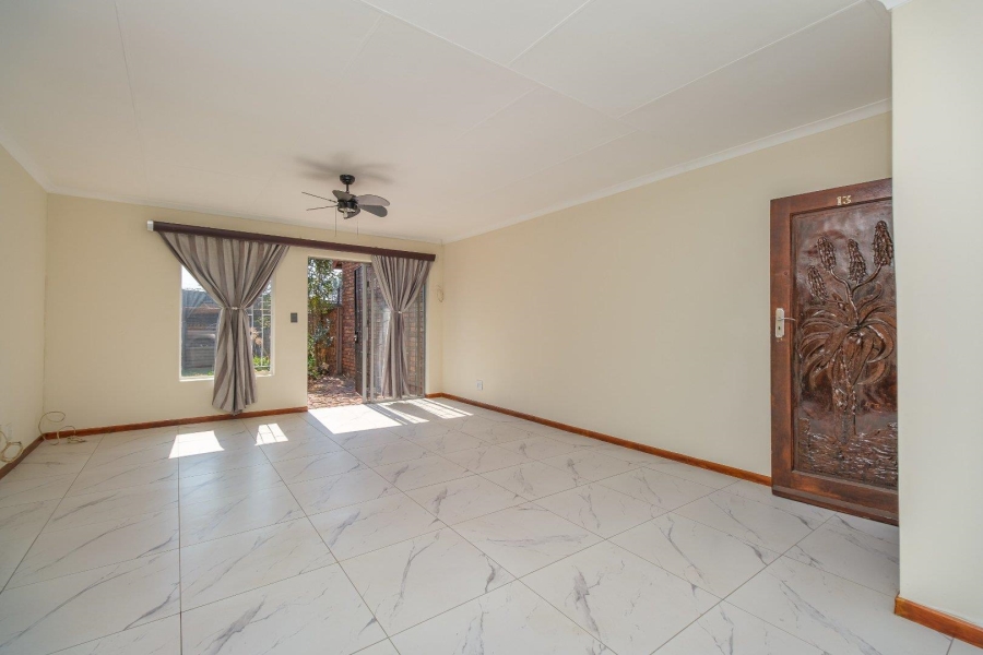 3 Bedroom Property for Sale in Pierre Van Ryneveld Gauteng