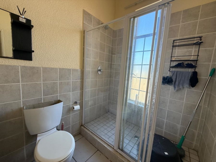 To Let 2 Bedroom Property for Rent in Honeydew Gauteng
