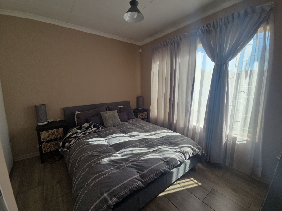 To Let 2 Bedroom Property for Rent in Wilgeheuwel Gauteng