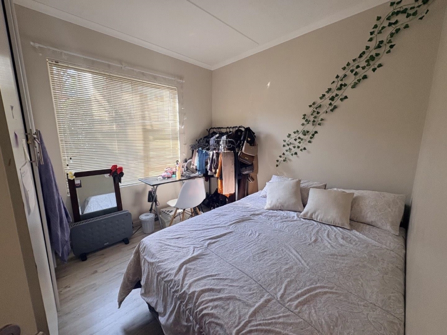 2 Bedroom Property for Sale in Bryanston Gauteng