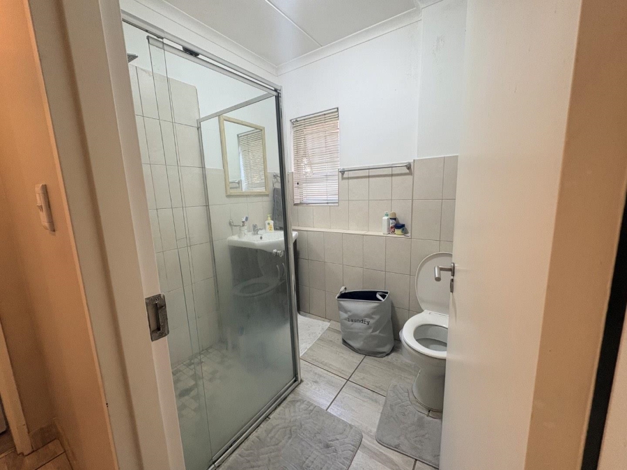 2 Bedroom Property for Sale in Bryanston Gauteng
