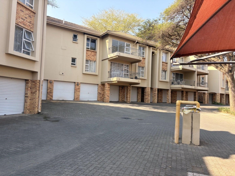 2 Bedroom Property for Sale in Bryanston Gauteng