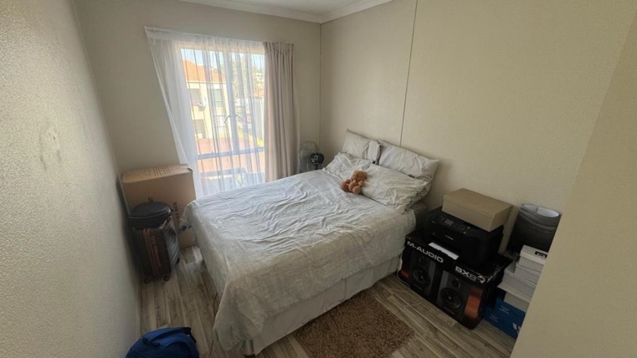 2 Bedroom Property for Sale in Oakdene Gauteng