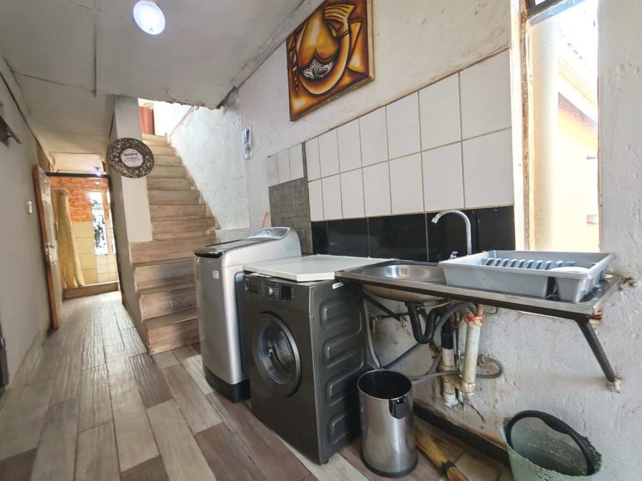 8 Bedroom Property for Sale in Cosmo City Gauteng