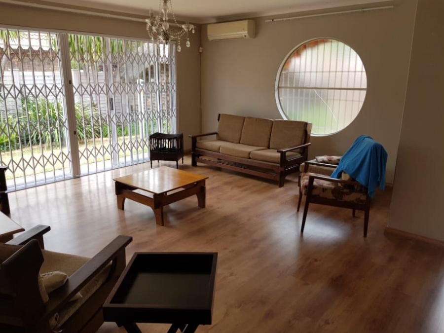 To Let 2 Bedroom Property for Rent in Risiville Gauteng