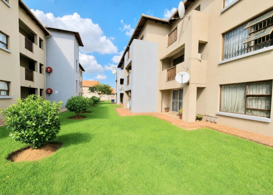 2 Bedroom Property for Sale in Eveleigh Gauteng