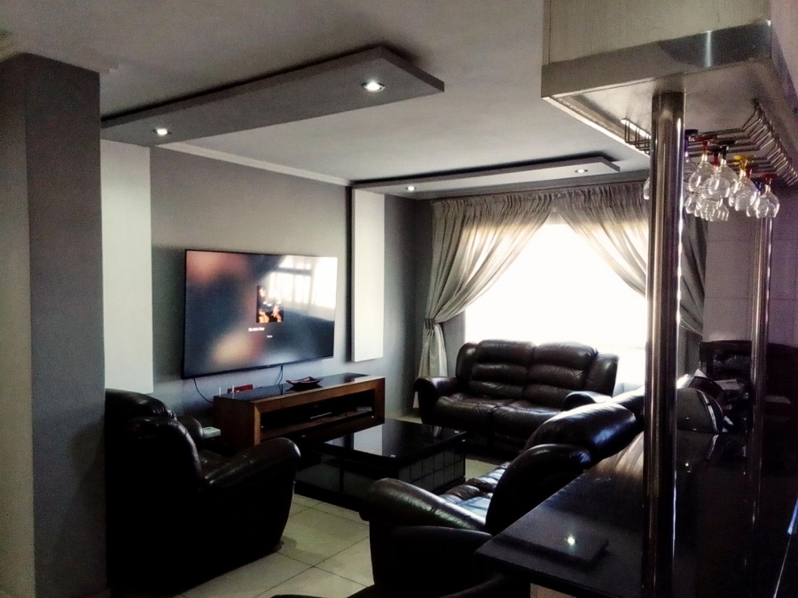 3 Bedroom Property for Sale in Vosloorus Gauteng
