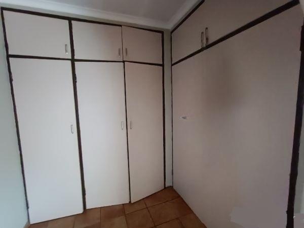 5 Bedroom Property for Sale in Rooihuiskraal North Gauteng