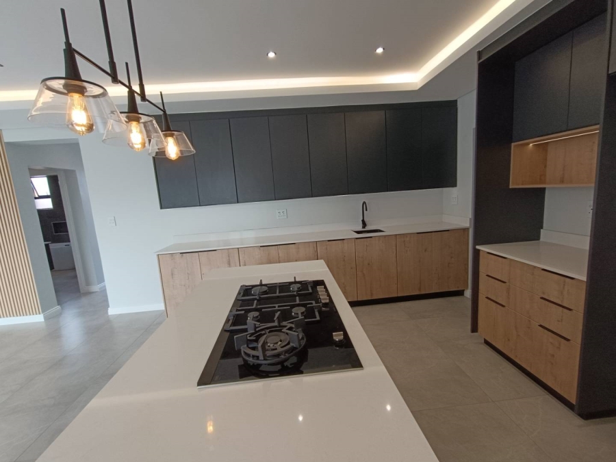 4 Bedroom Property for Sale in Midstream Estate Gauteng