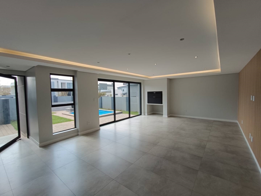 4 Bedroom Property for Sale in Midstream Estate Gauteng