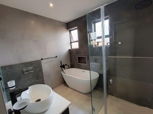 4 Bedroom Property for Sale in Midstream Estate Gauteng