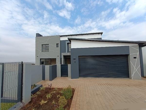 4 Bedroom Property for Sale in Midstream Estate Gauteng