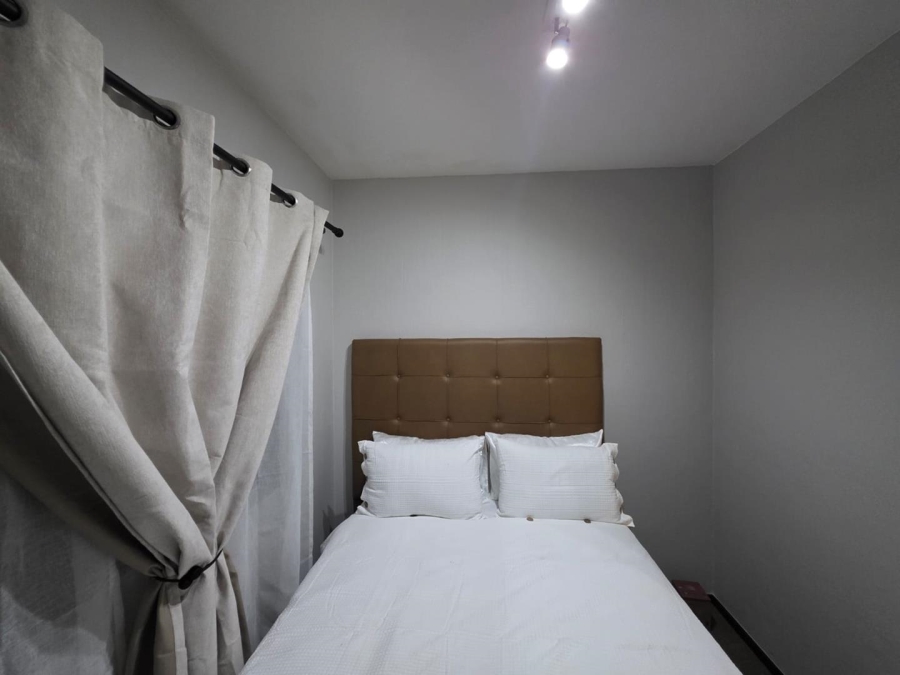 To Let 2 Bedroom Property for Rent in Fourways Gauteng