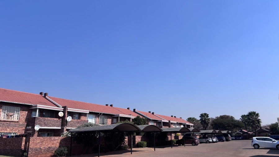To Let 2 Bedroom Property for Rent in Clarina Gauteng