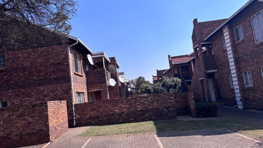 To Let 2 Bedroom Property for Rent in Clarina Gauteng