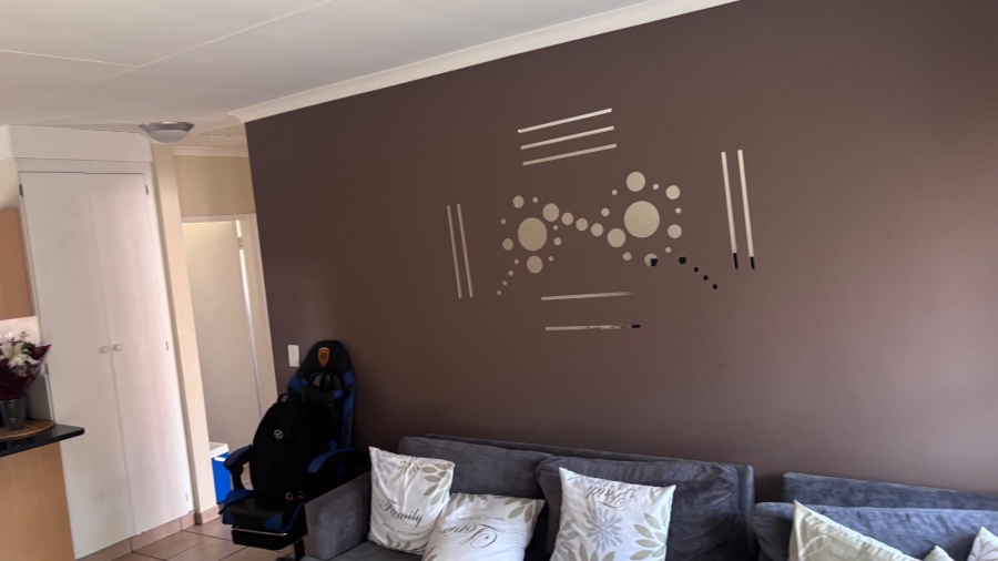 To Let 2 Bedroom Property for Rent in Clarina Gauteng